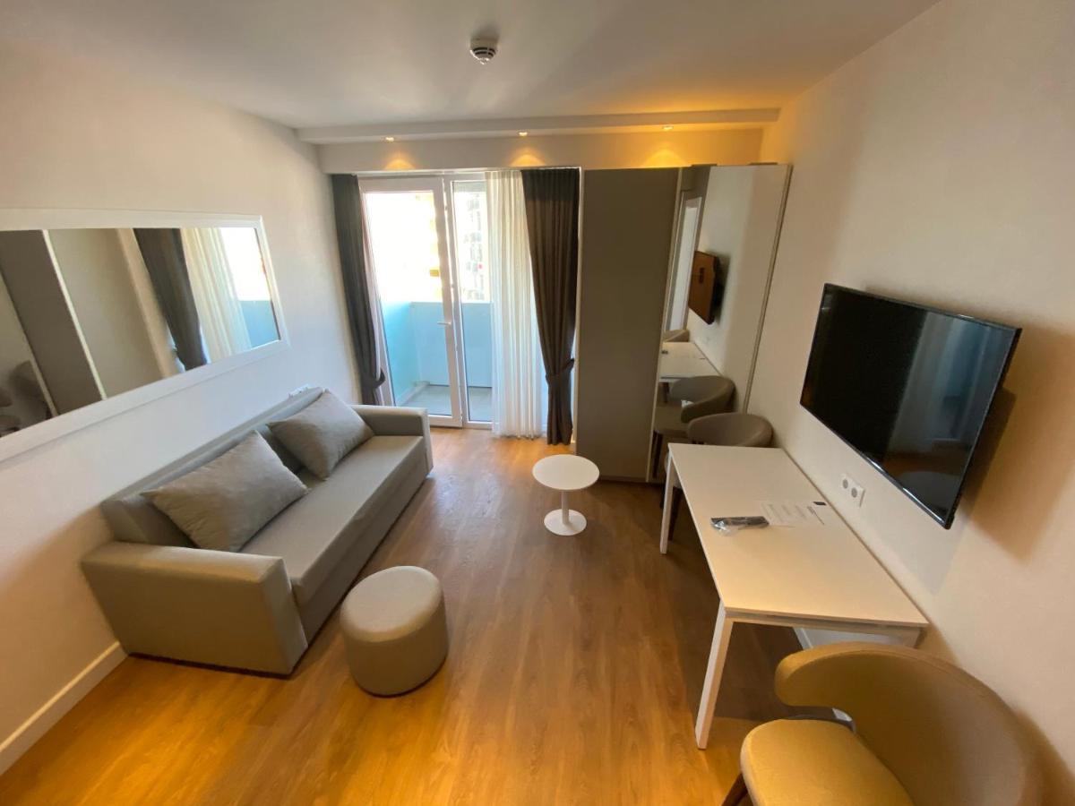Gq Apartments On First Line Batumi Exteriér fotografie